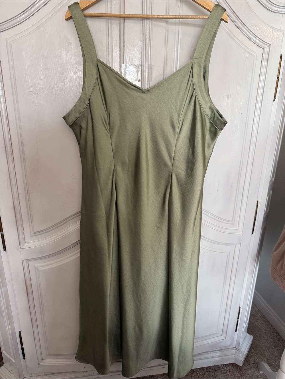 Ava & Viv Sage Green Satin Strappy Midi Dress Size 2X Wedding Guest Homecoming - Picture 3 of 9